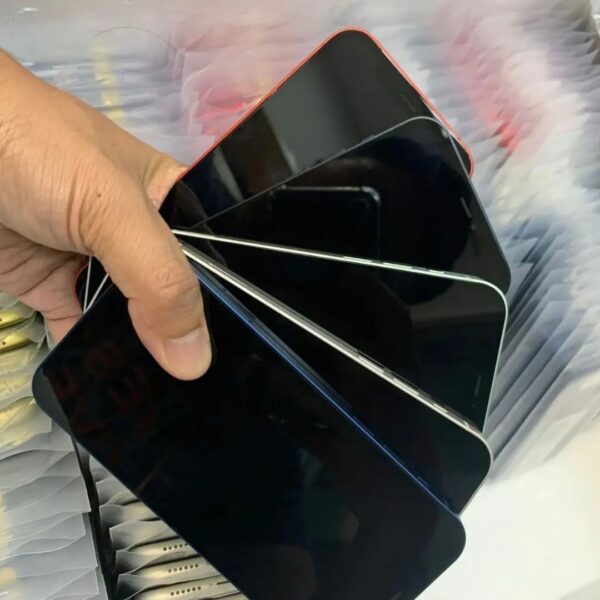 Refurbished iPhones - Image 6