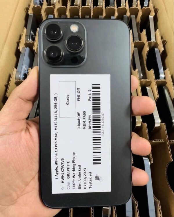 iPhone 13 pro max pallet - Image 7